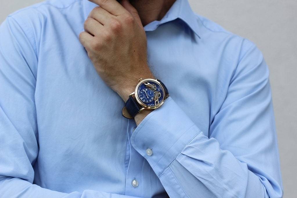 La chemise à manche longue&nbsp;: élégance intemporelle pour toutes les saisons